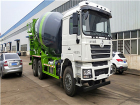 陜汽德龍攪拌車圖片